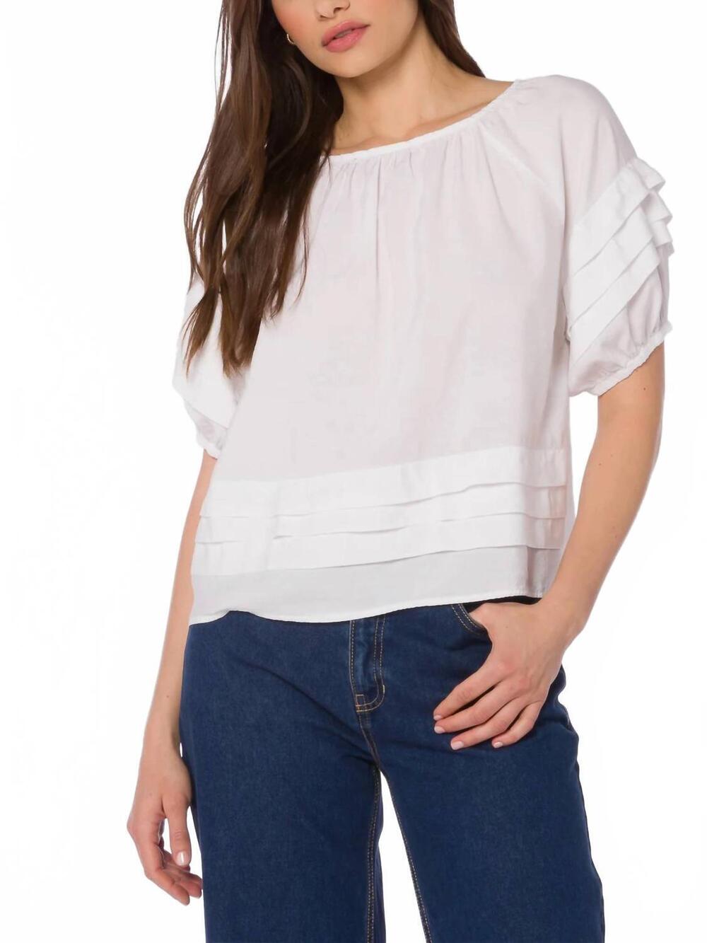 NEW VELVET HEART tasha puff sleeve top in optic white